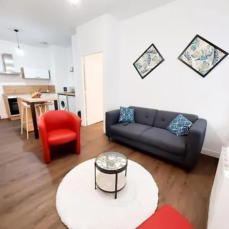 Beau T2 Hypercentre A La Cathedrale Apartment Quimper